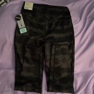 I WORKOUT Ideology size extra, small reversibl